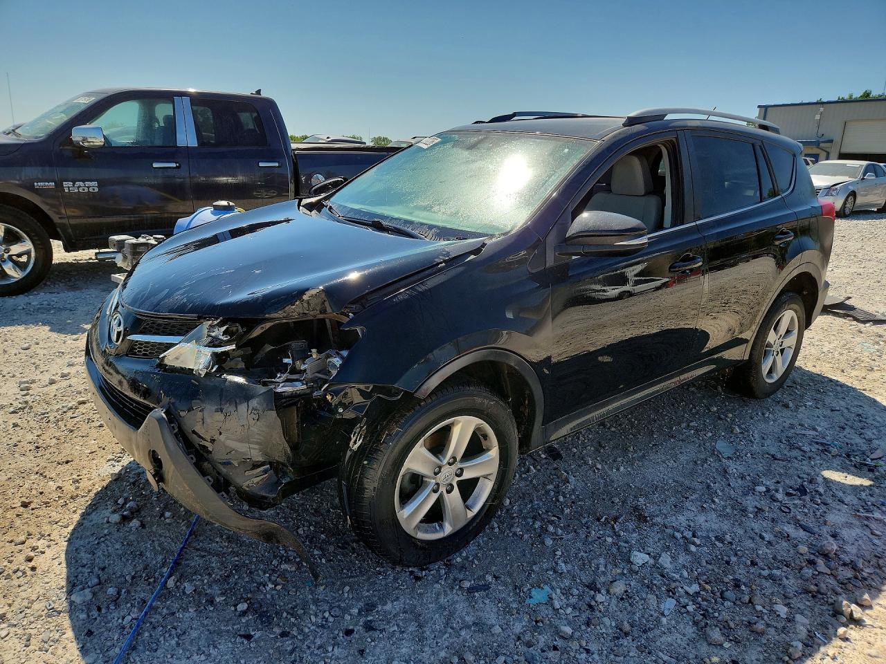 2T3RFREV2EW183337 · 2014 TOYOTA RAV4