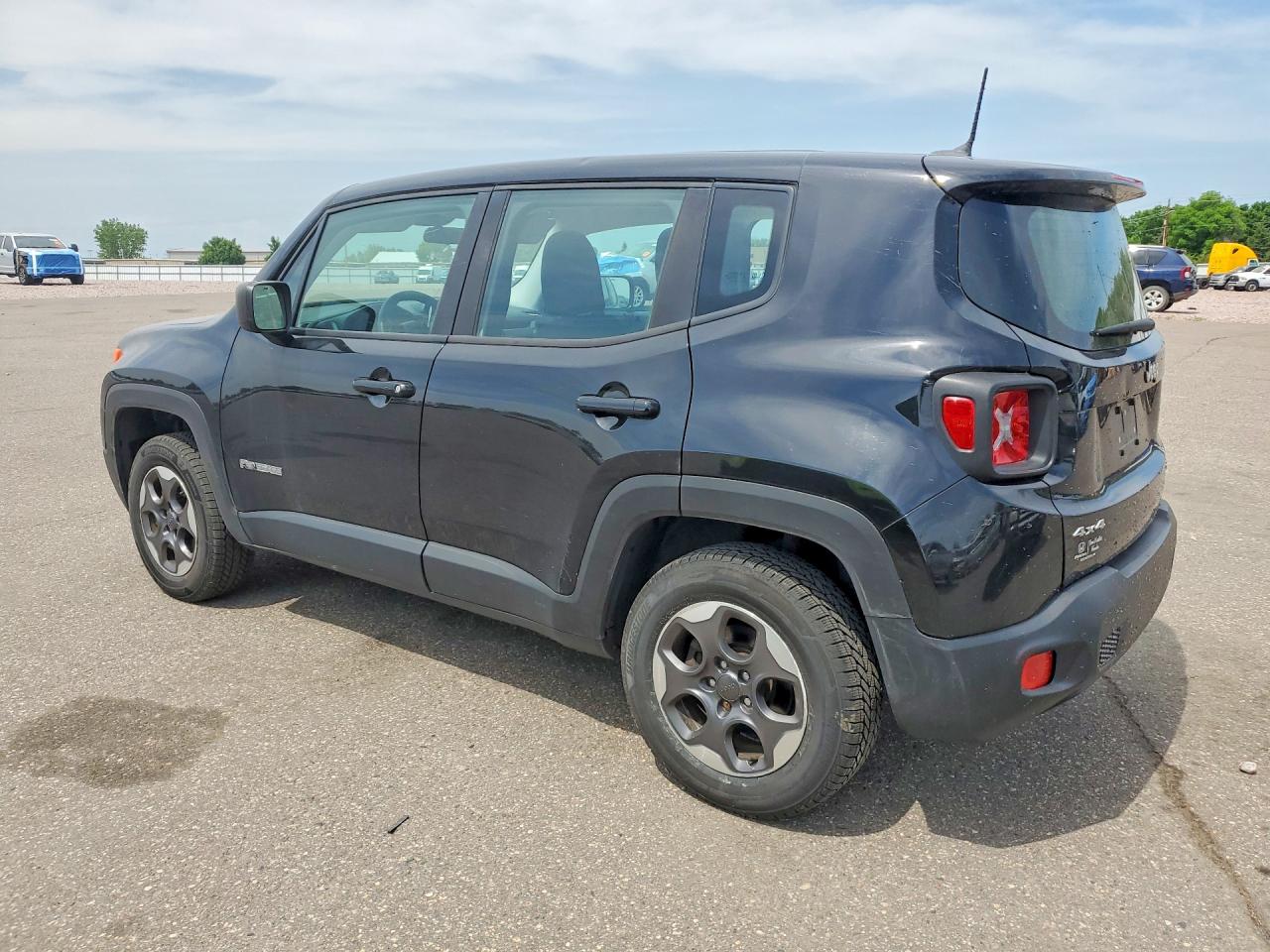 ZACCJBAT0GPC97175 · 2016 JEEP RENEGADE · 2/13