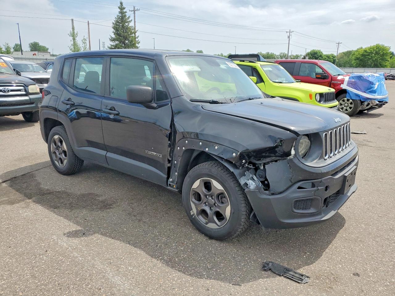 ZACCJBAT0GPC97175 · 2016 JEEP RENEGADE · 4/13