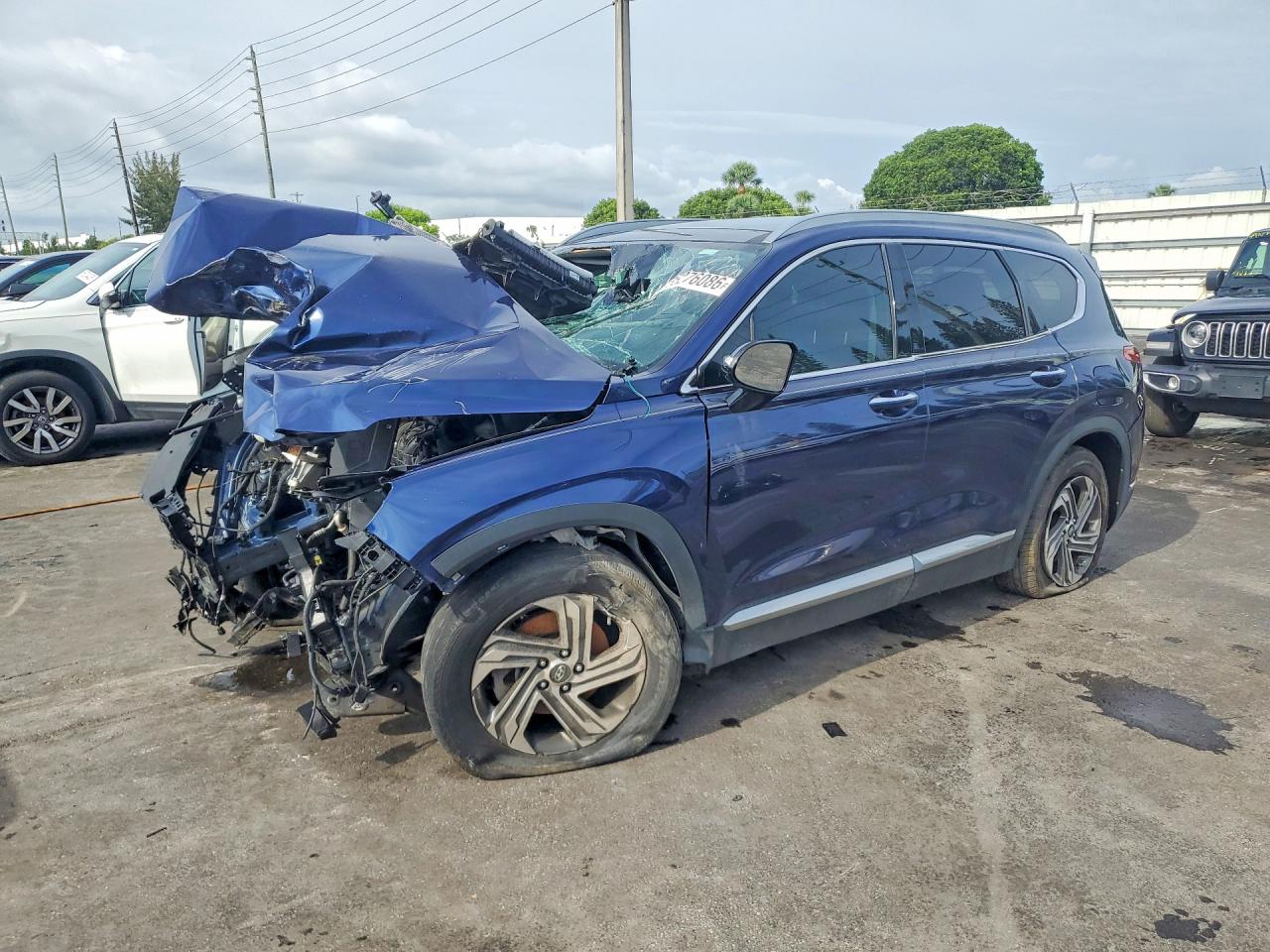 5NMS34AJ8MH336113 · 2021 HYUNDAI SANTA FE