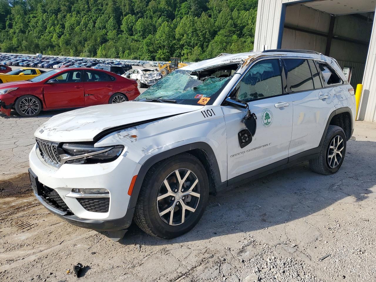 1C4RJHBG9SC339712 · 2025 JEEP GRAND CHEROKEE