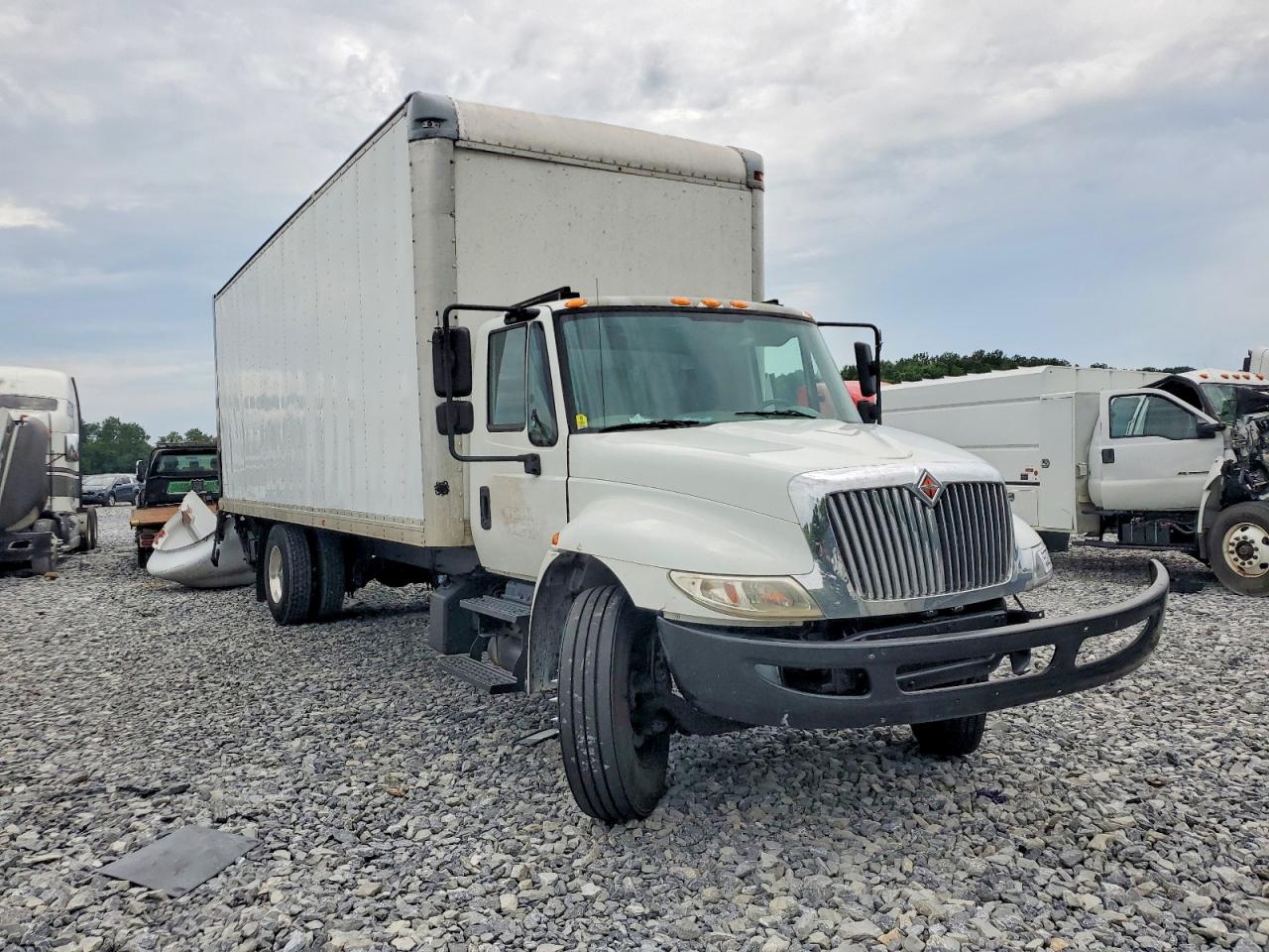 3HAMMMMLXJL543857 · 2018 INTERNATIONAL 4000