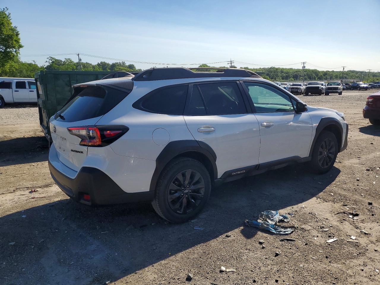 4S4BTALC2S3182910 · 2025 SUBARU OUTBACK · 3/13