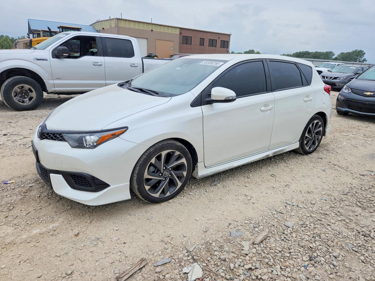 JTNKARJE6JJ567910 · 2018 TOYOTA COROLLA IM