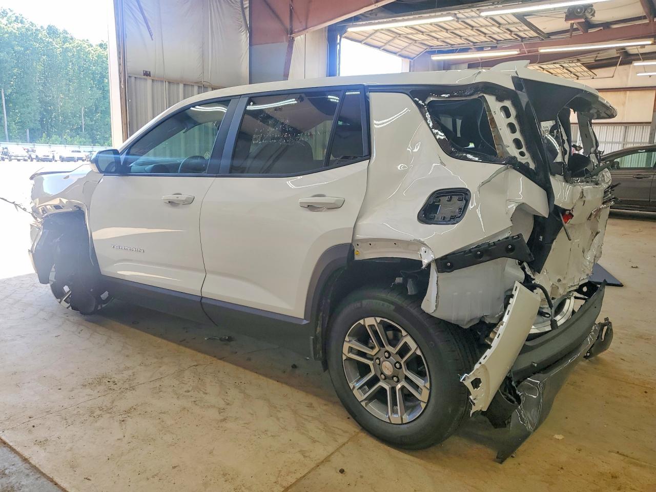 3GKALMEG7TL406992 · 2026 GMC TERRAIN · 2/13