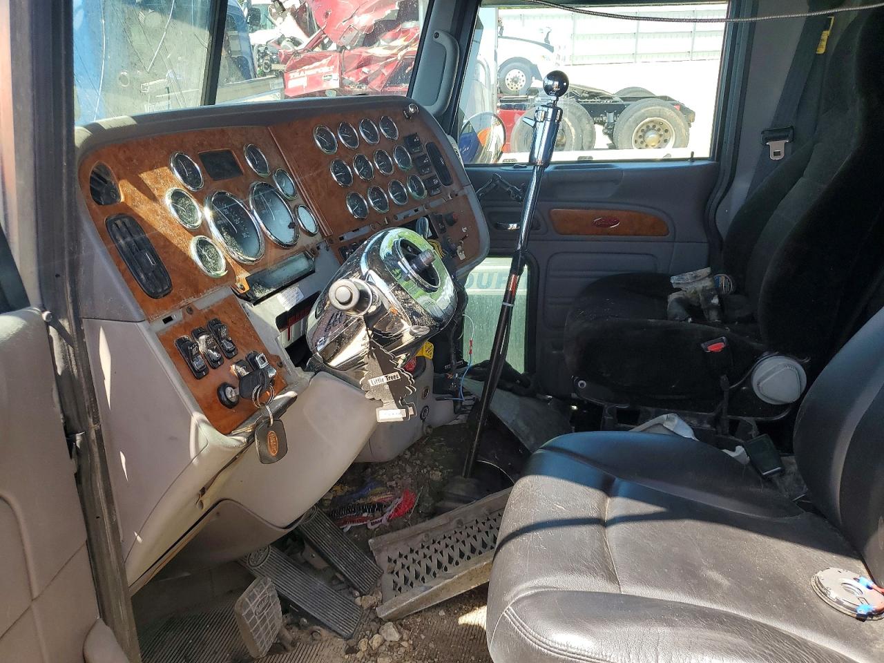 1XP5DB9X67D742765 · 2007 PETERBILT 379 · 5/10