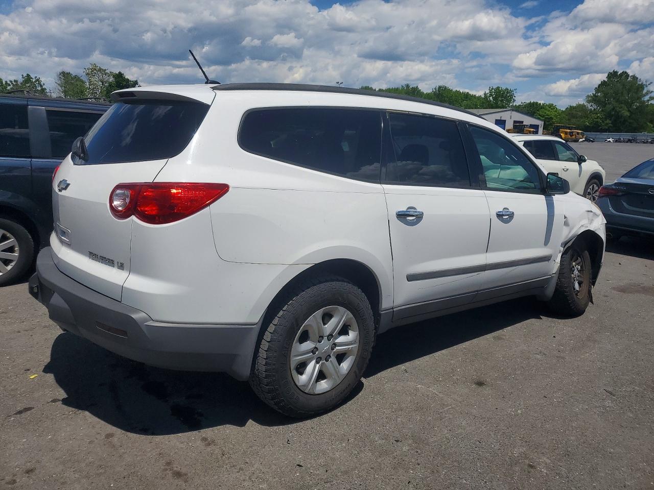 1GNER13D69S147139 · 2009 CHEVROLET TRAVERSE · 3/13
