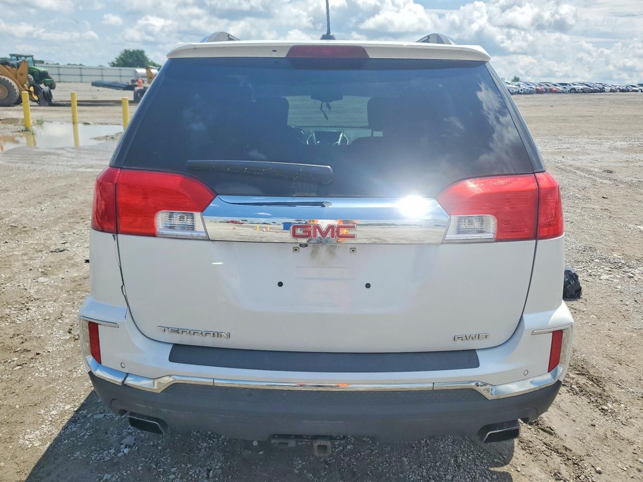 2GKFLUE31G6247478 · 2016 GMC TERRAIN · 6/14