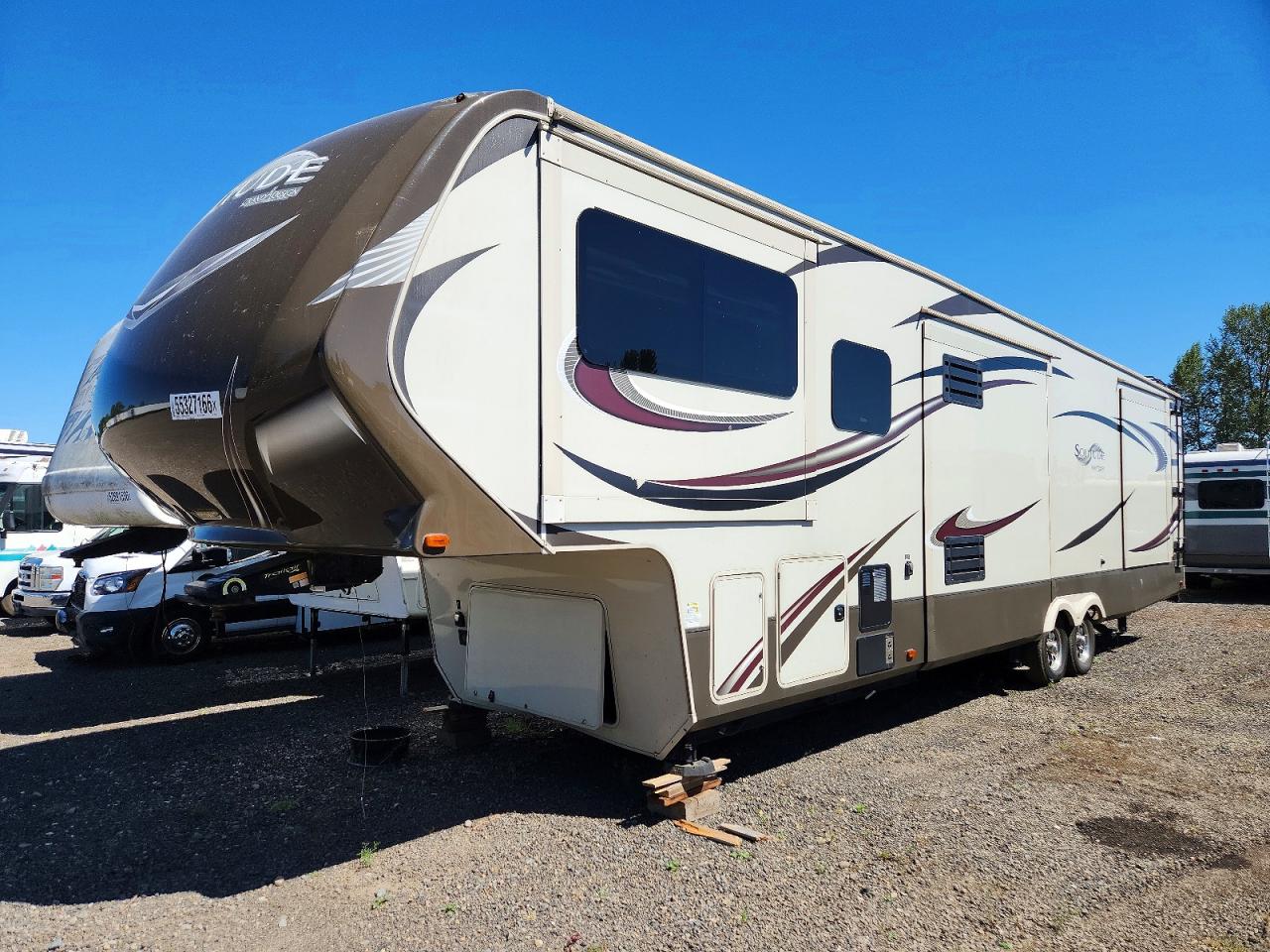573FS4322F1103294 · 2015 GRAND DESI TRAILER · 2/10