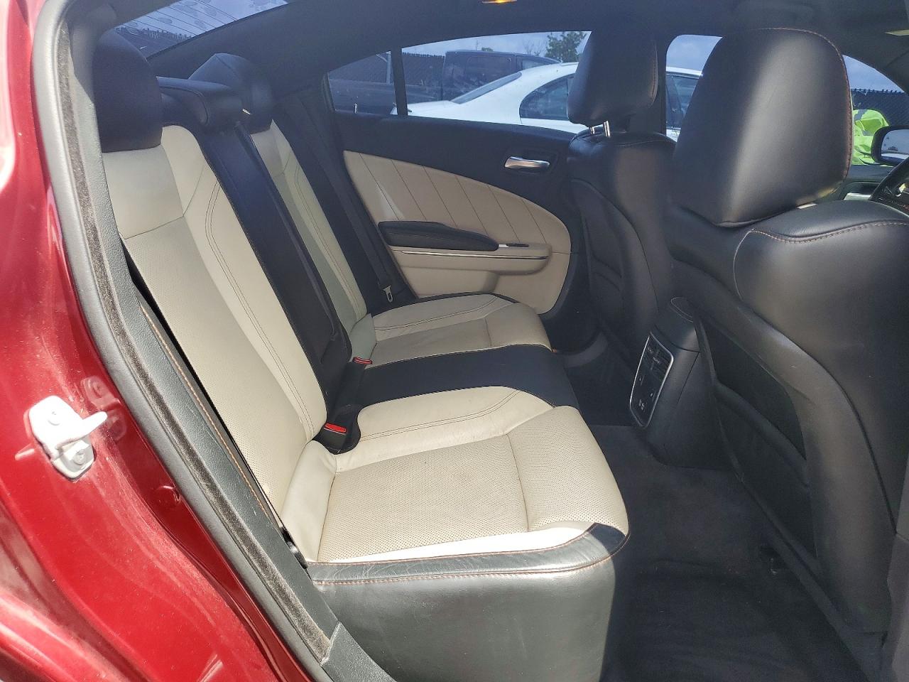 2C3CDXCTXJH114881 · 2018 DODGE CHARGER · 10/12