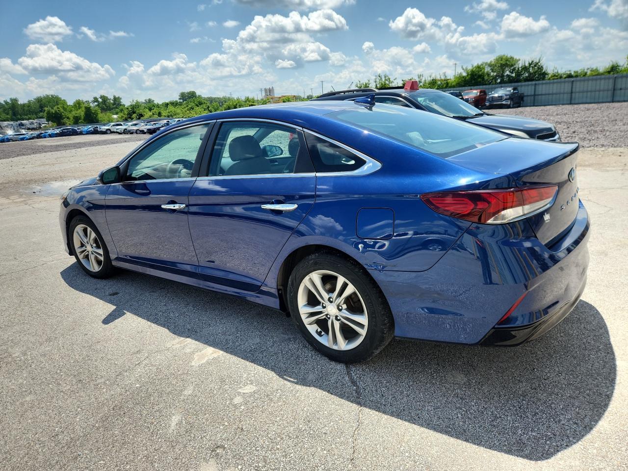 5NPE34AF3JH611202 · 2018 HYUNDAI SONATA · 2/12