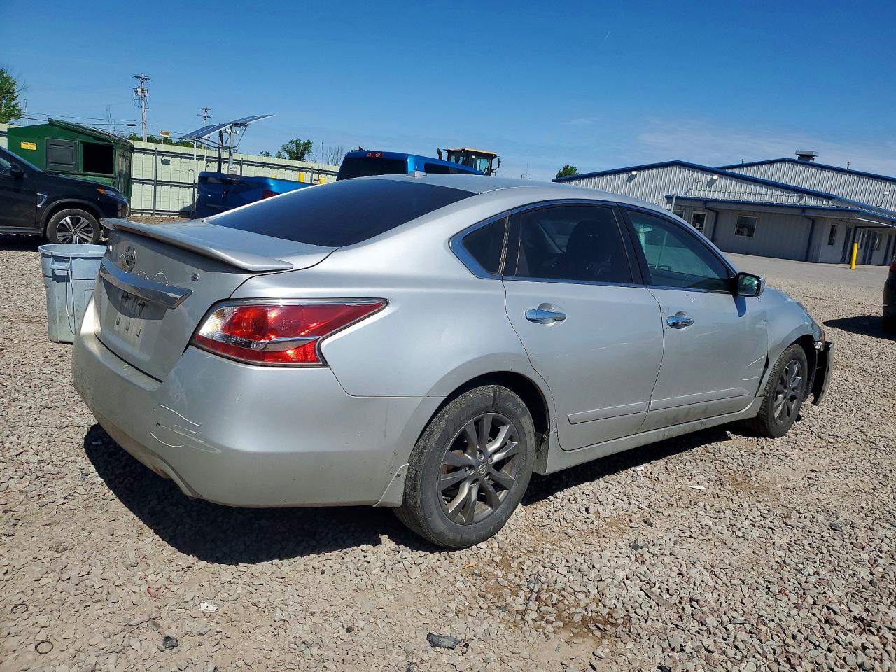 1N4AL3AP9FC211817 · 2015 NISSAN ALTIMA · 3/12