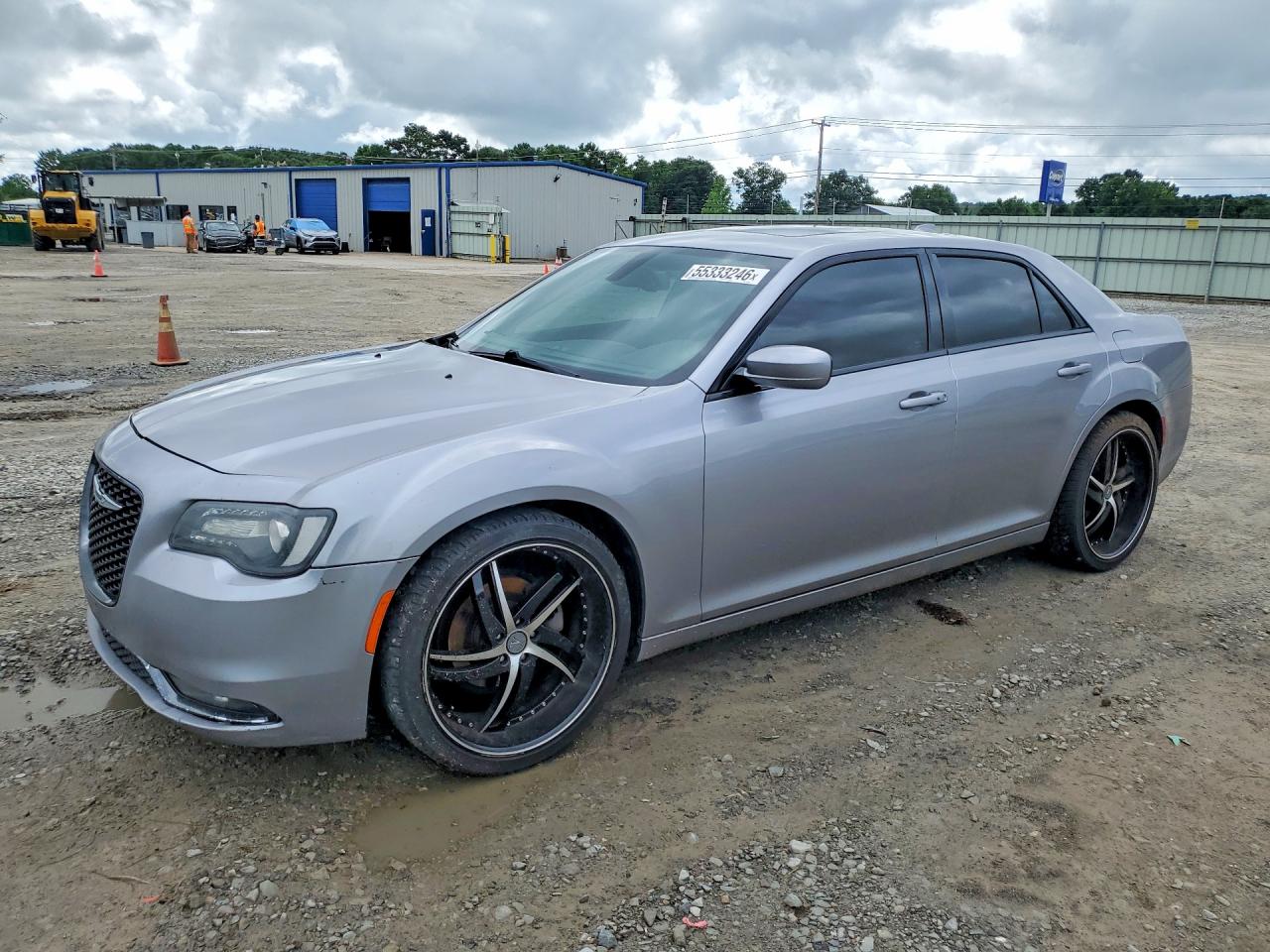 2C3CCABG8FH872634 · 2015 CHRYSLER 300