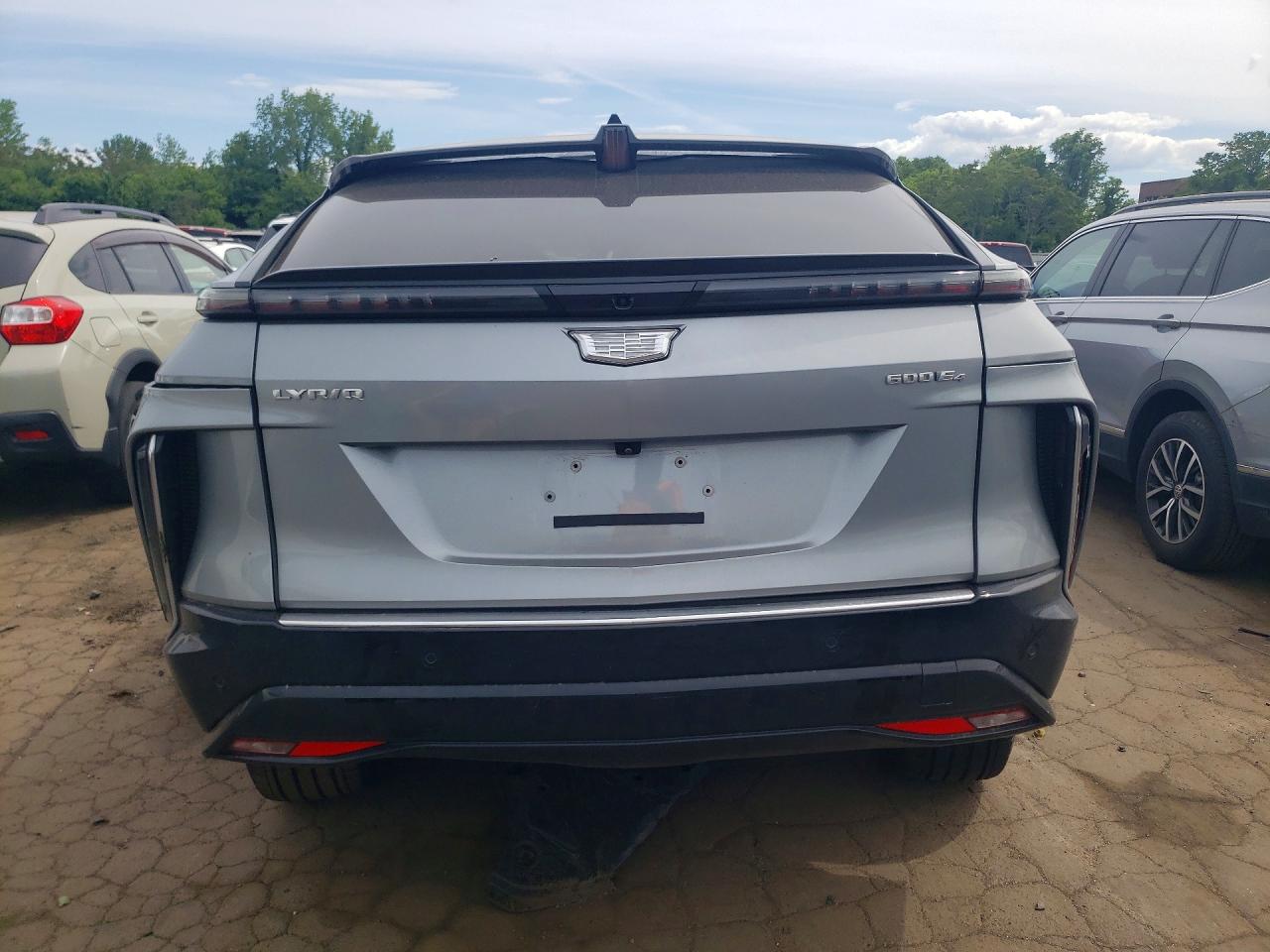 1GYKPSRL8RZ141401 · 2024 CADILLAC LYRIQ · 6/14