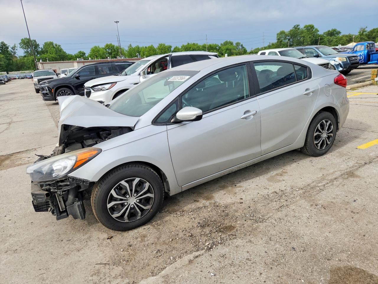 KNAFK4A63G5611195 · 2016 KIA FORTE