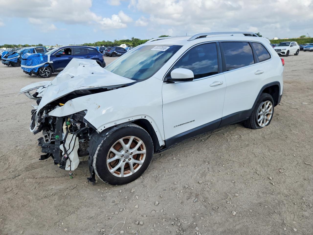1C4PJLCBXGW294976 · 2016 JEEP CHEROKEE