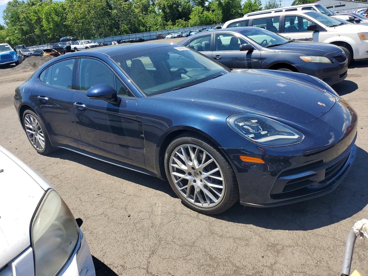 WP0AA2A76JL107529 · 2018 PORSCHE PANAMERA · 4/12
