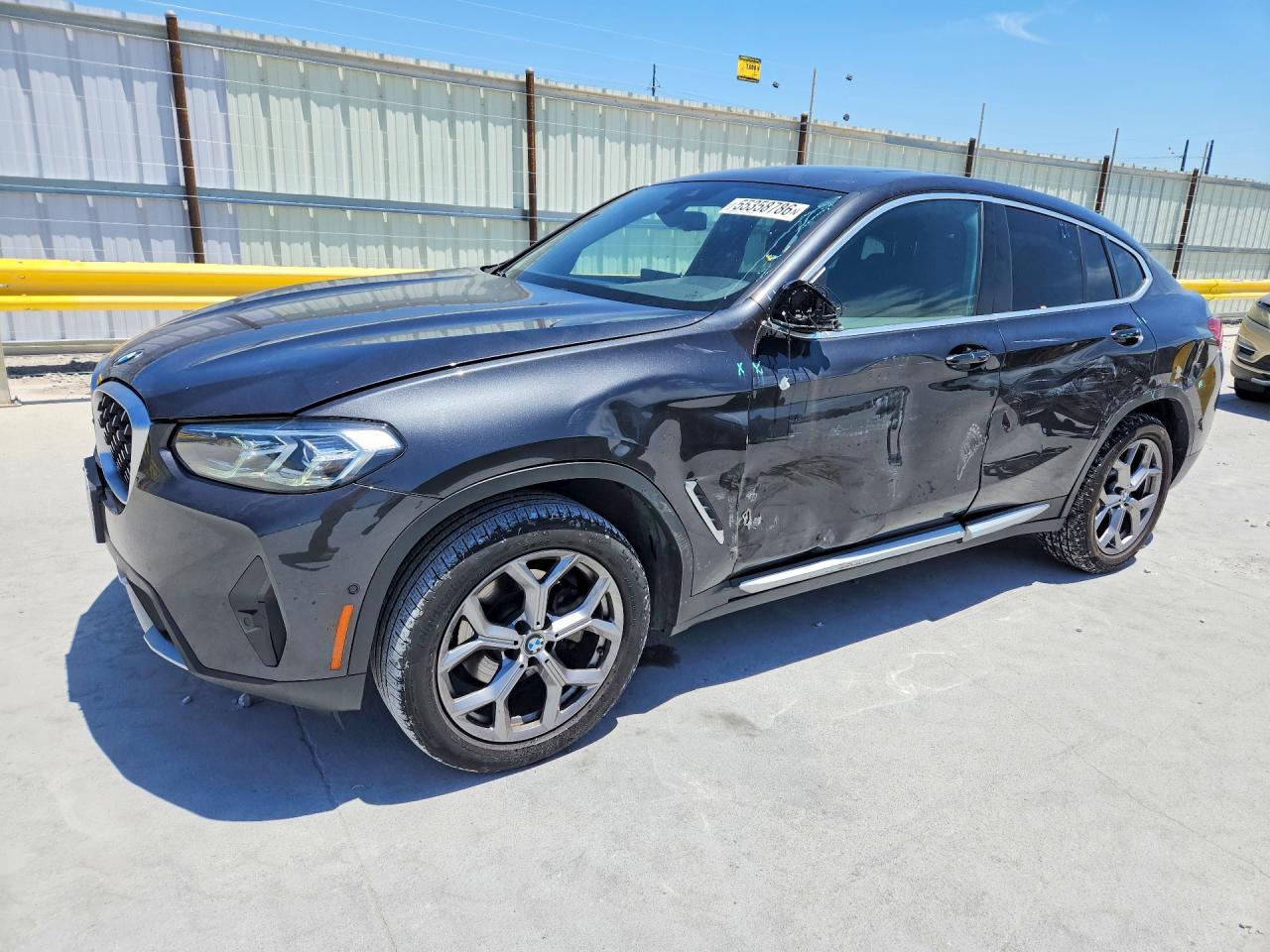 5UX33DT06R9V28141 · 2024 BMW X4