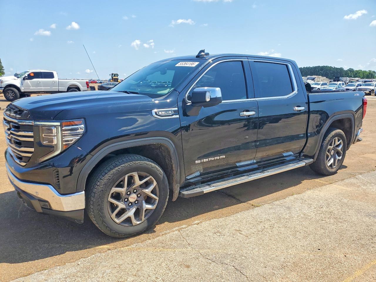 3GTUUDED9NG661795 · 2022 GMC SIERRA