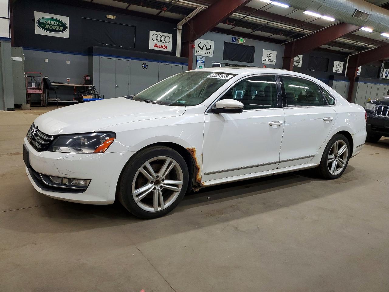 1VWCM7A35CC083850 · 2012 VOLKSWAGEN PASSAT