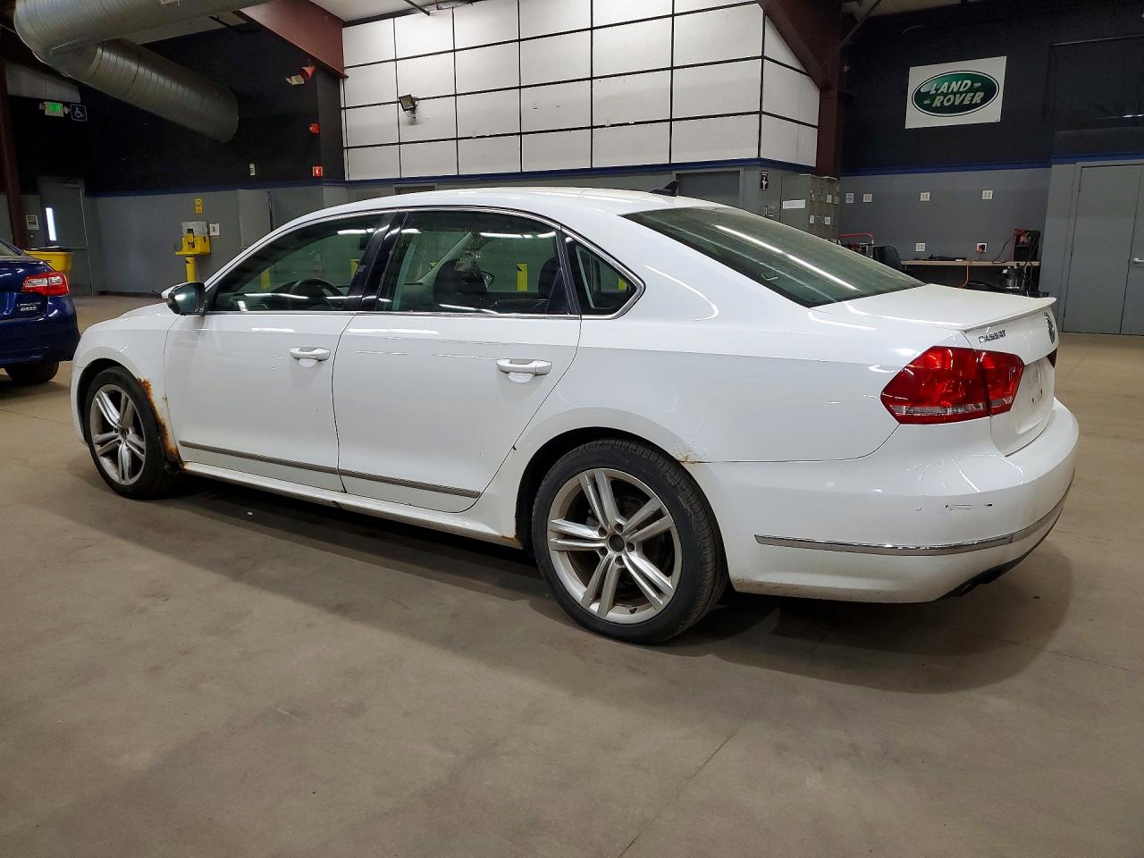 1VWCM7A35CC083850 · 2012 VOLKSWAGEN PASSAT · 2/12