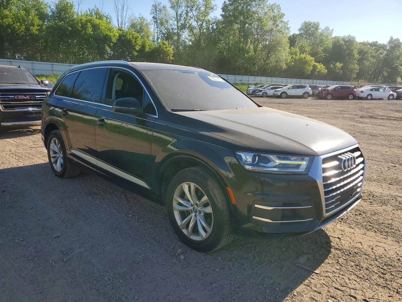 WA1LAAF72JD022946 · 2018 AUDI Q7 · 4/13