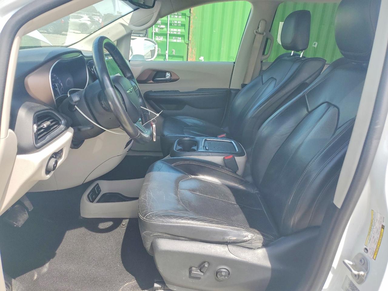 2C4RC1EG3HR578265 · 2017 CHRYSLER PACIFICA · 7/13