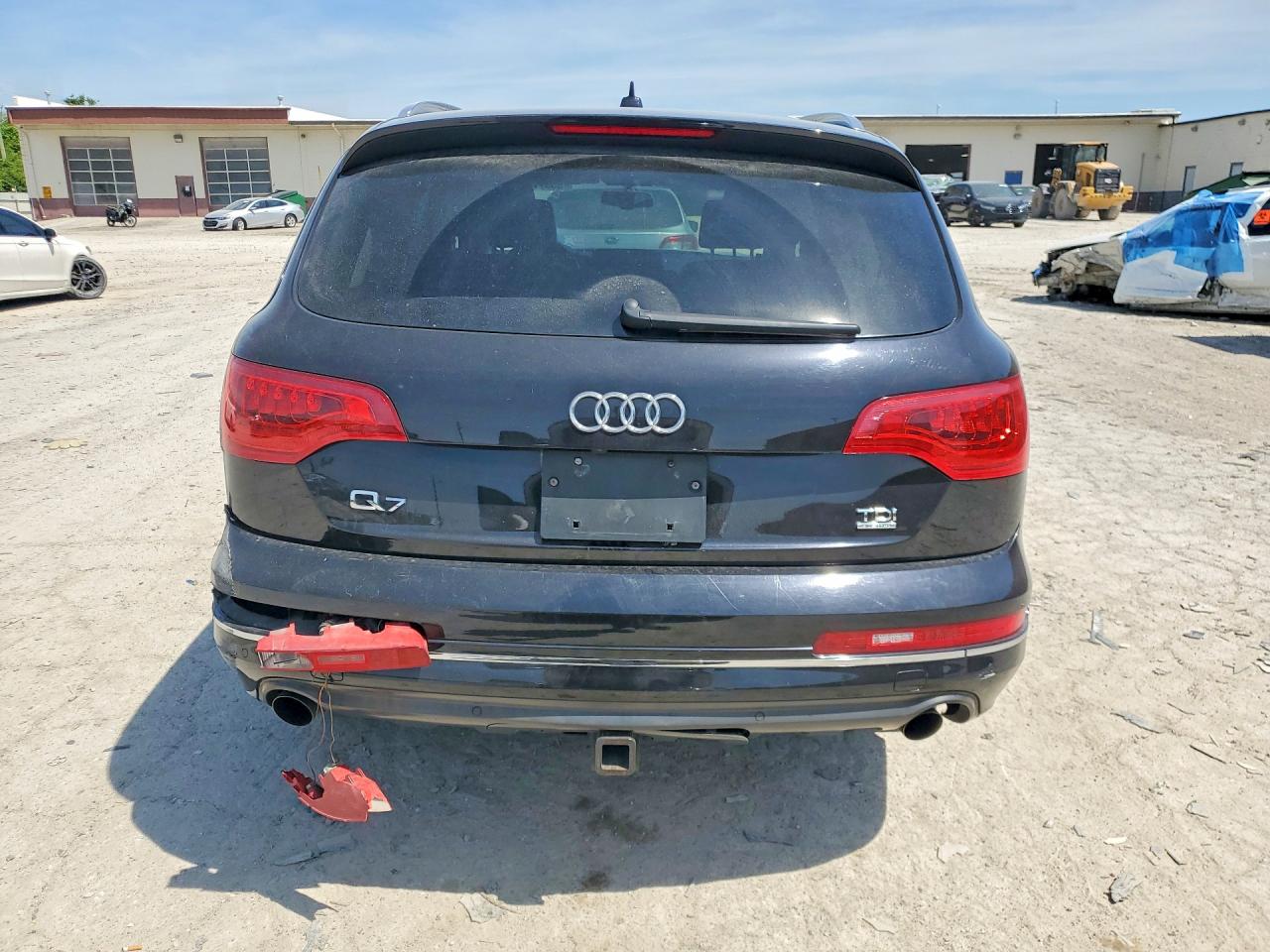 WA1VMAFE5AD007680 · 2010 AUDI Q7 · 6/13