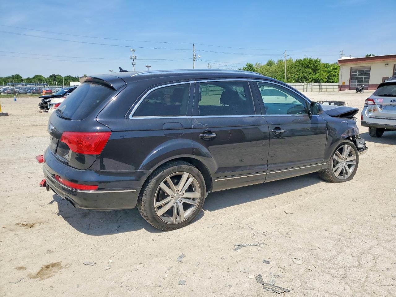 WA1VMAFE5AD007680 · 2010 AUDI Q7 · 3/13