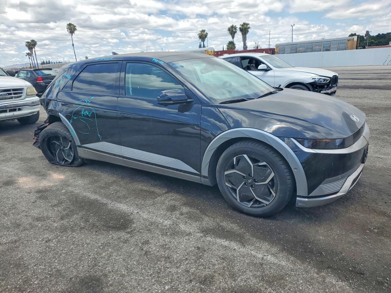 KM8KR4DE6RU340217 · 2024 HYUNDAI IONIQ 5 · 4/12