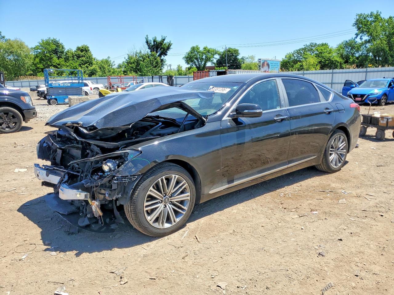 KMHGN4JEXJU215974 · 2018 GENESIS G80