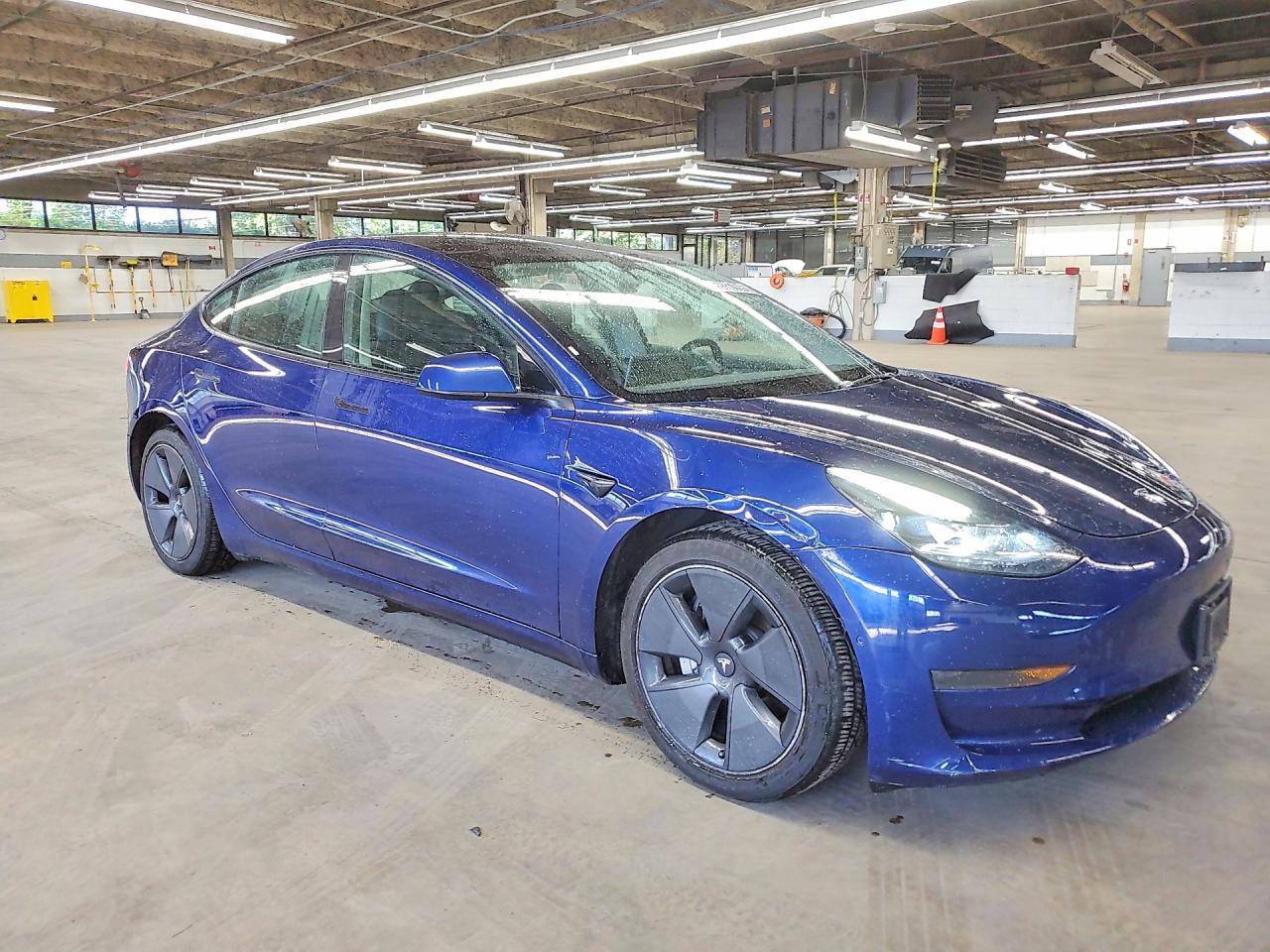 5YJ3E1EA7NF371025 · 2022 TESLA MODEL 3 · 4/12