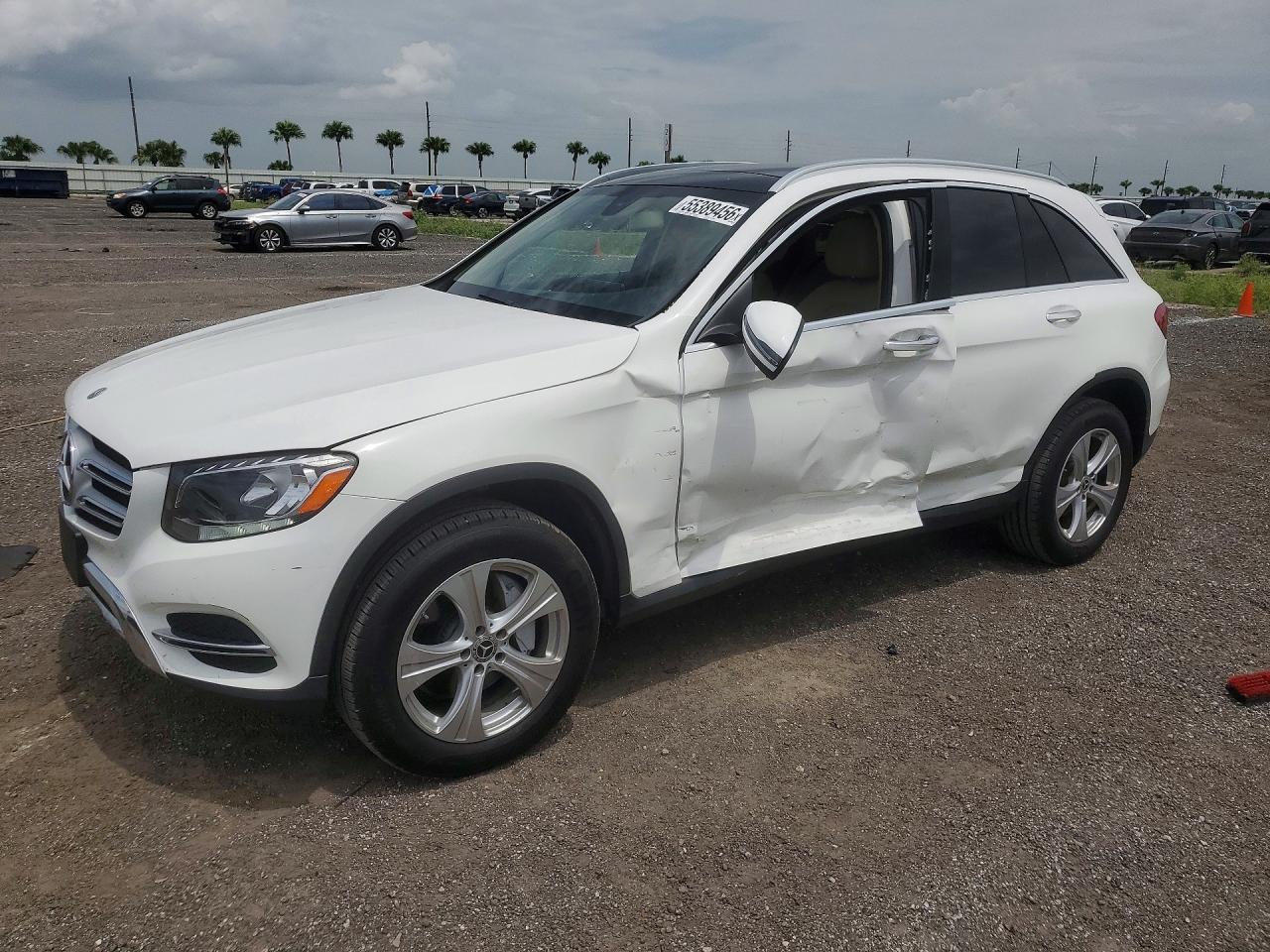 2017 MERCEDES-BENZ GLC