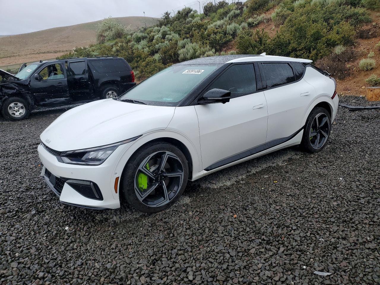 2023 KIA EV6