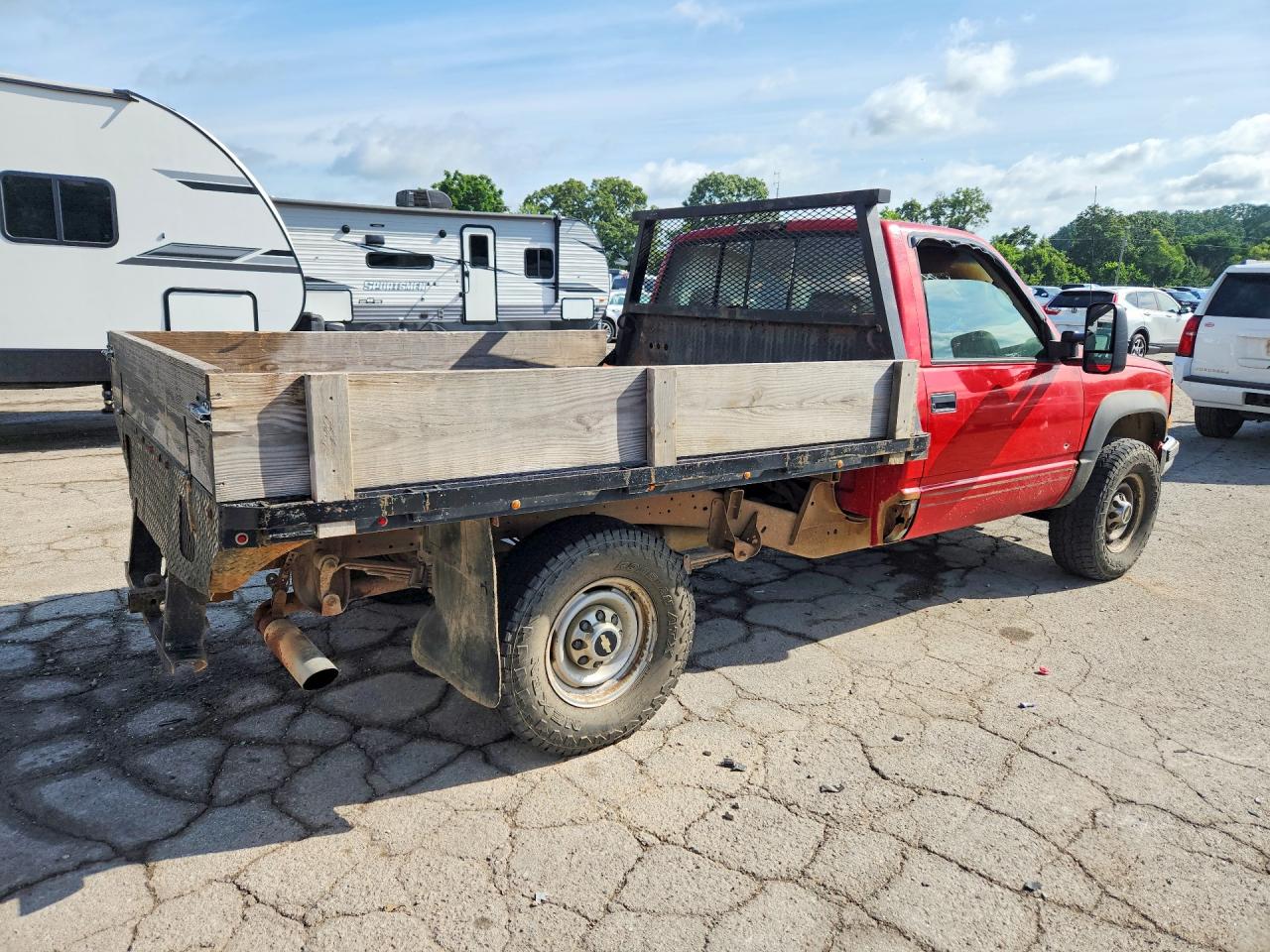 1GCGK24KXSZ207056 · 1995 CHEVROLET GMT-400 · 3/12