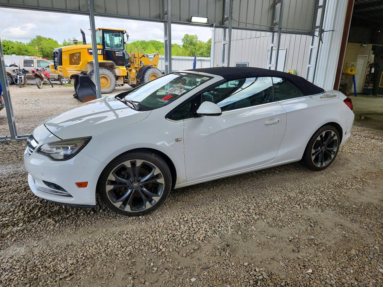 W04WH3N59JG038452 · 2018 BUICK CASCADA