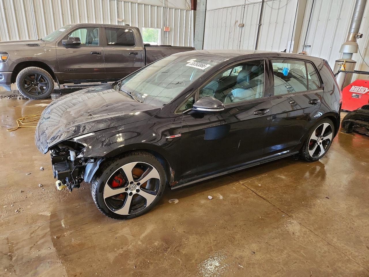 3VW5T7AU6FM000482 · 2015 VOLKSWAGEN GTI