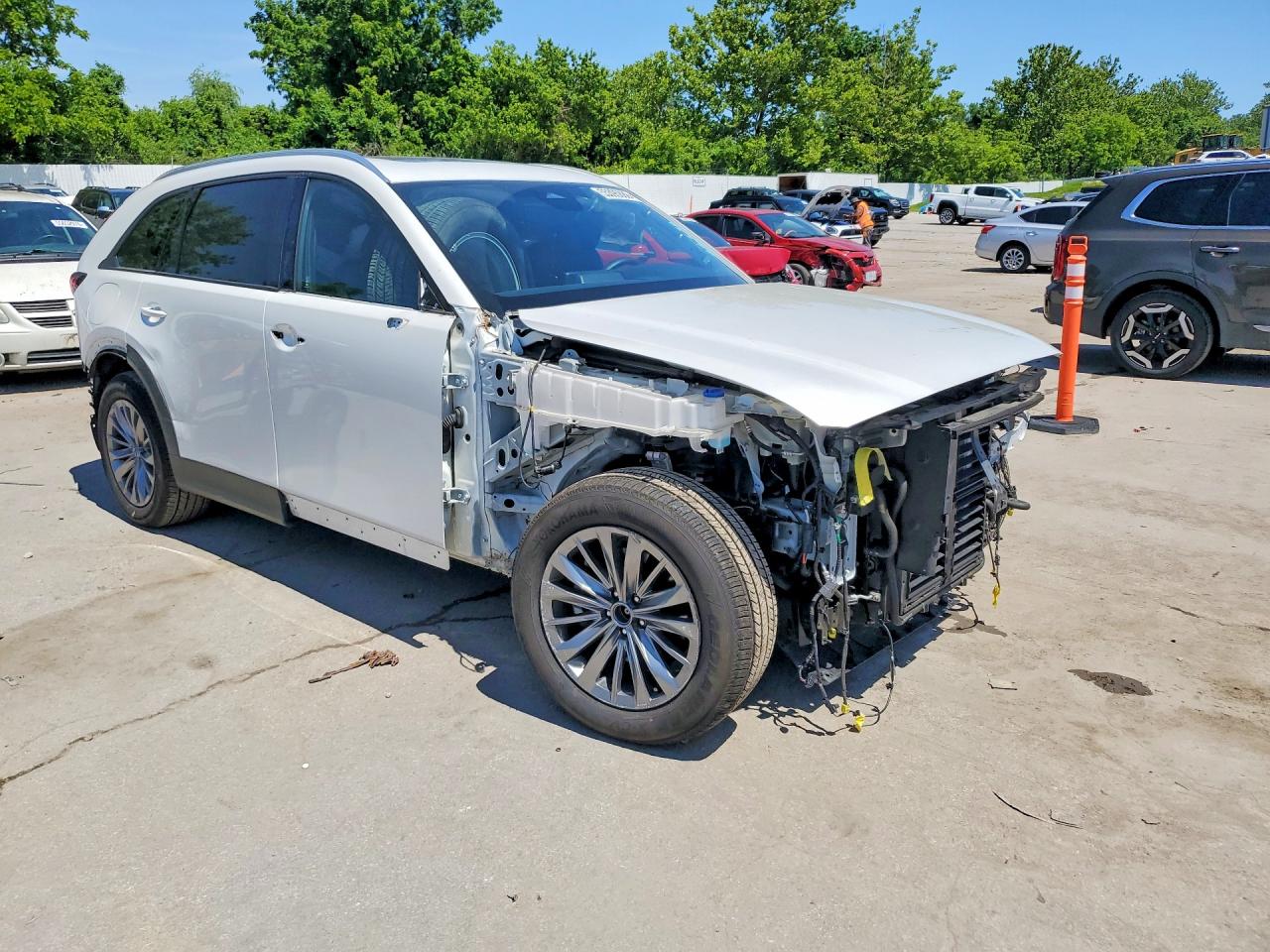 JM3KKBHA6R1156215 · 2024 MAZDA CX-90 · 4/14