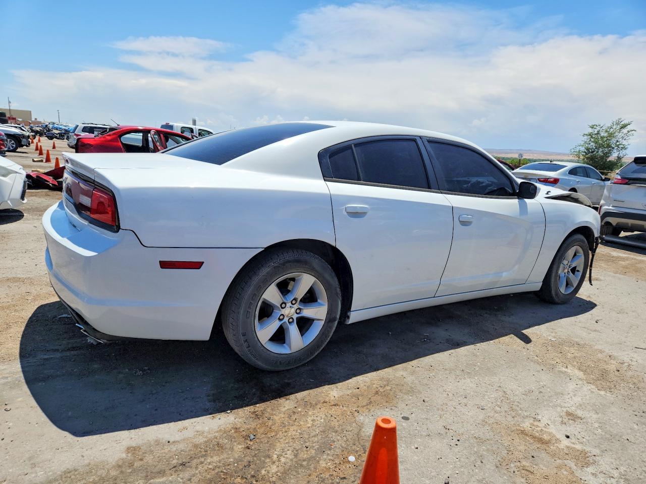 2B3CL3CG2BH525835 · 2011 DODGE CHARGER · 3/12