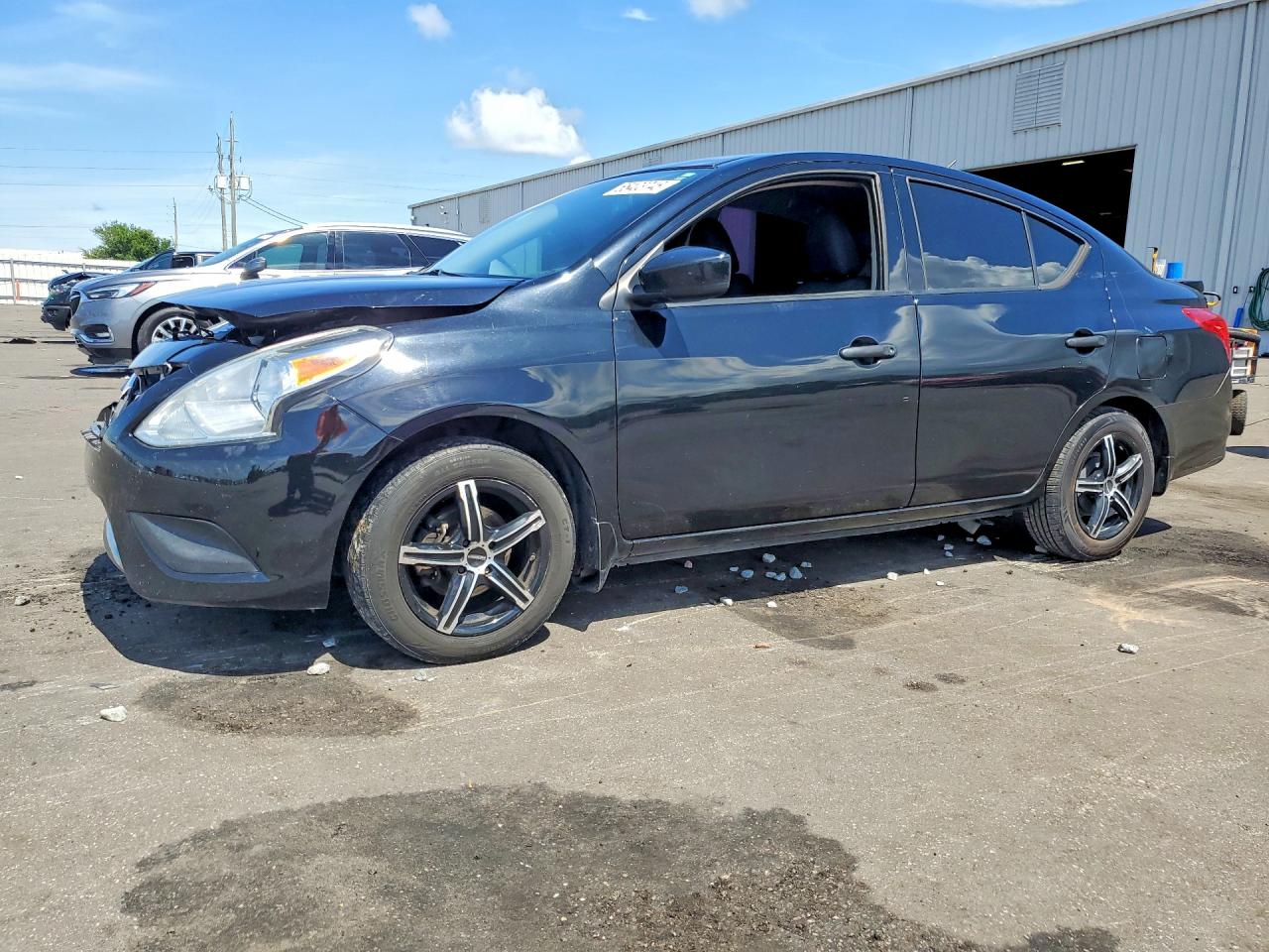 2019 NISSAN VERSA