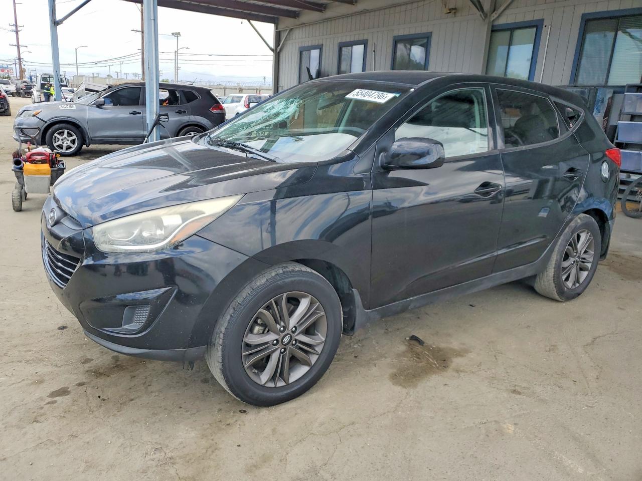 KM8JT3AF4FU037811 · 2015 HYUNDAI TUCSON