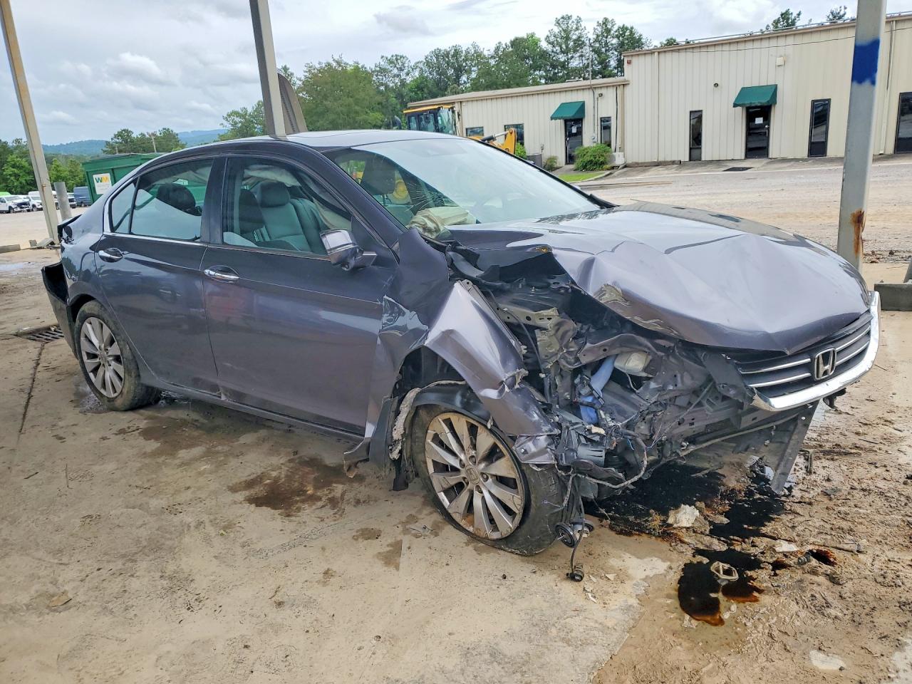 1HGCR2F80EA212587 · 2014 HONDA ACCORD · 4/12