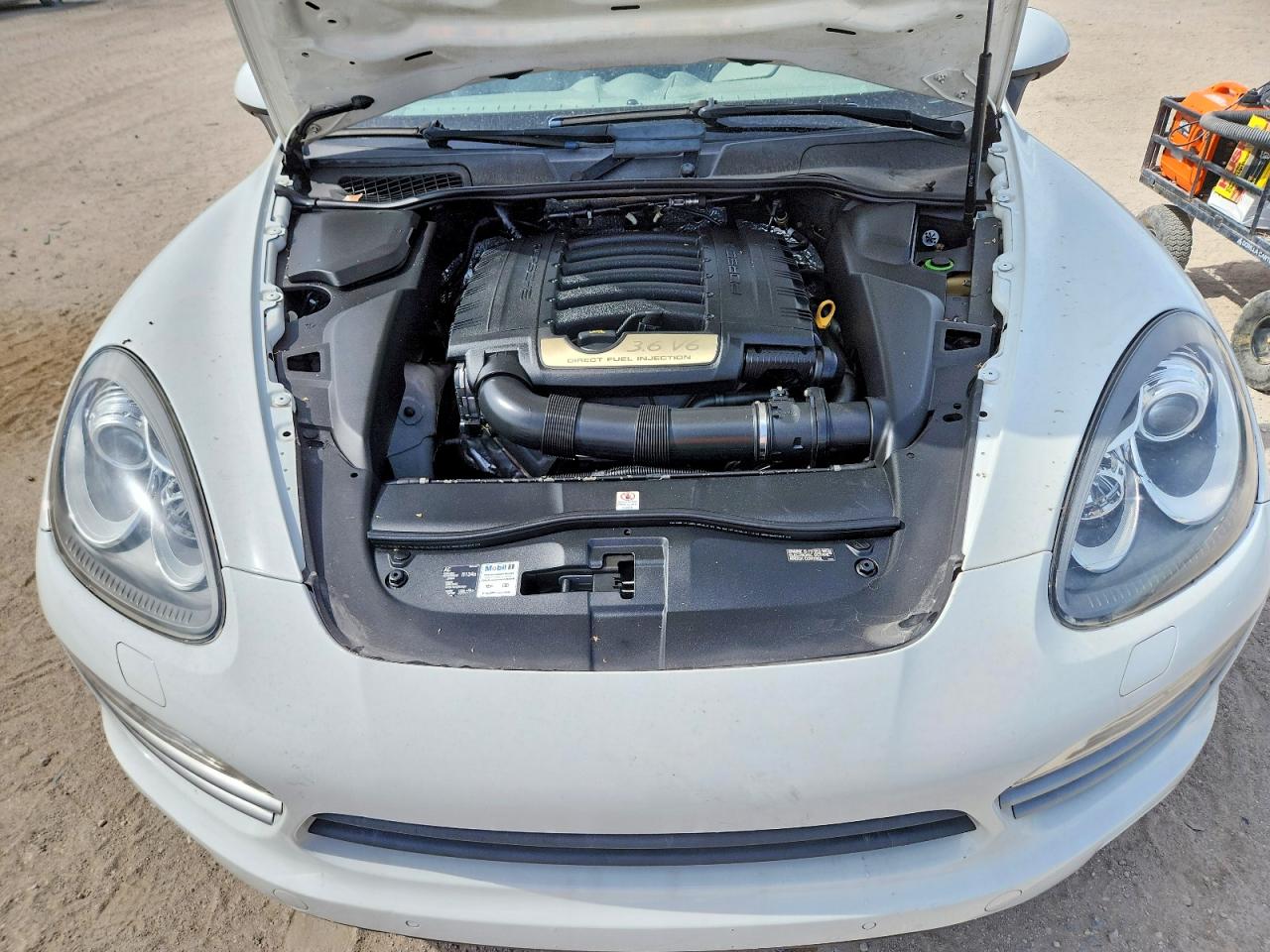 WP1AA2A28ELA97451 · 2014 PORSCHE CAYENNE · 12/13