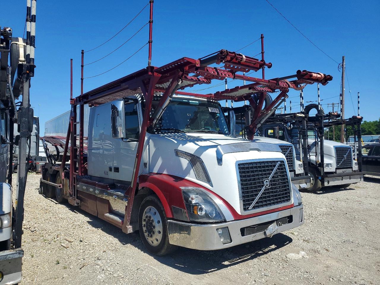 4V5NC9EJ8FN190628 · 2015 VOLVO VN