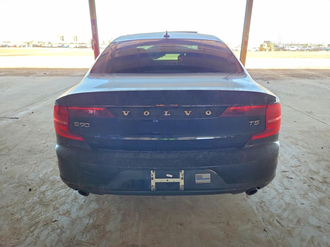 LVY982AK2JP032929 · 2018 VOLVO S90 · 6/12