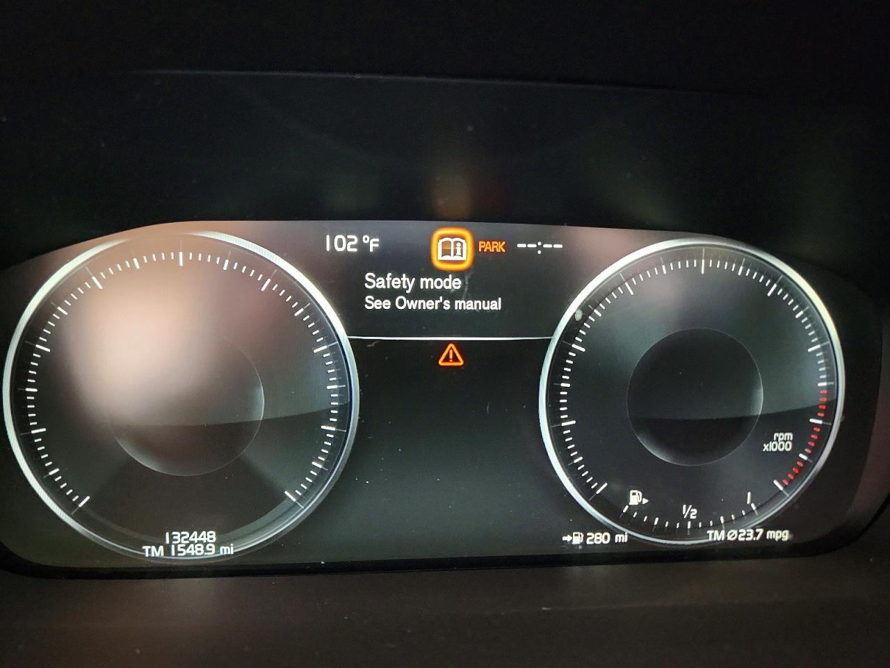 LVY982AK2JP032929 · 2018 VOLVO S90 · 9/12