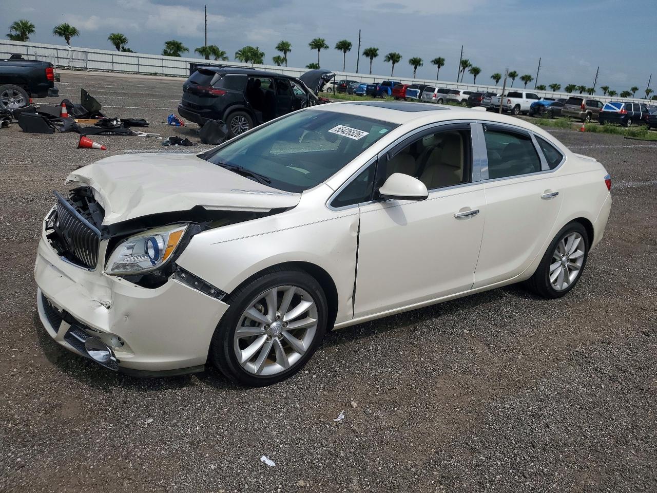 1G4PS5SK9F4203065 · 2015 BUICK VERANO