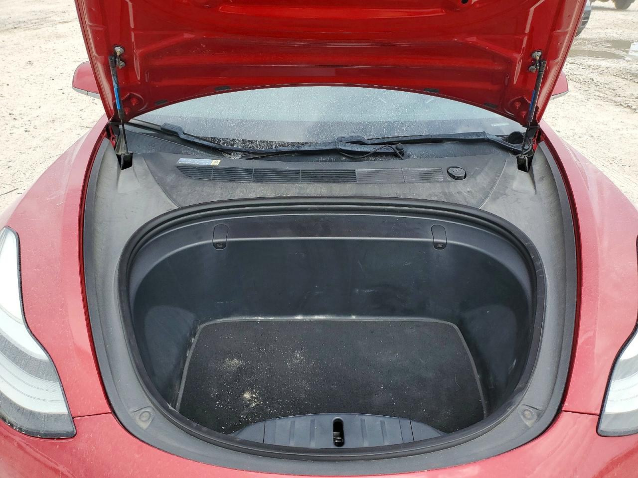 5YJ3E1EB3JF064177 · 2018 TESLA MODEL 3 · 11/12