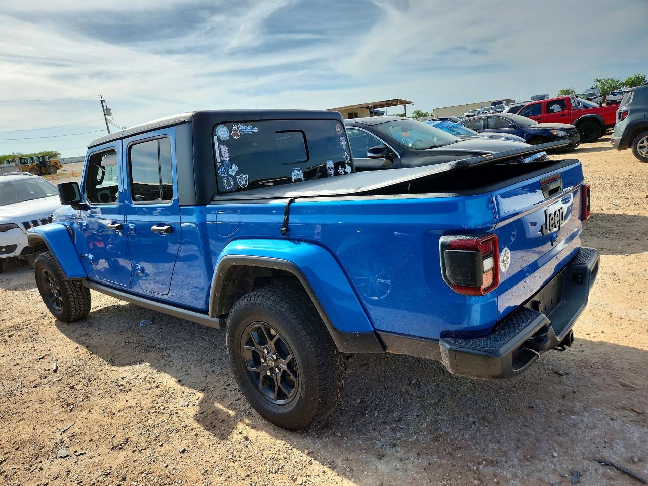 1C6HJTAG4RL111957 · 2024 JEEP GLADIATOR · 2/12