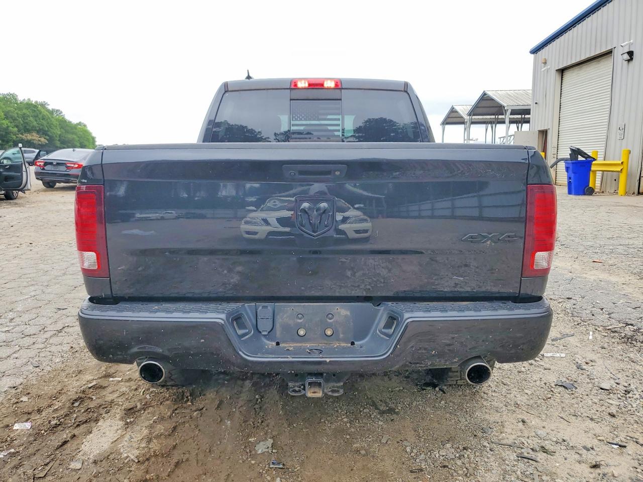 1C6RR7MT2JS290183 · 2018 RAM 1500 · 6/12